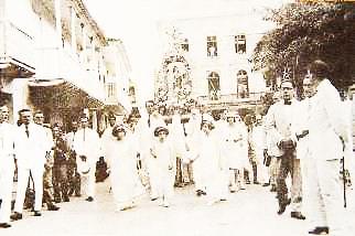 Imagen 1: Procesión de Santa Teresita en la Plaza de Bolívar, 1932- Cartagena de Indias